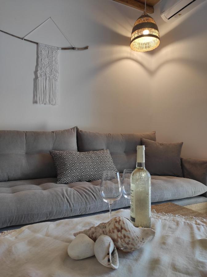 Traditional Suites In Chora Kythnos #5 Ngoại thất bức ảnh